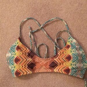 RVCA size M bathing suit top